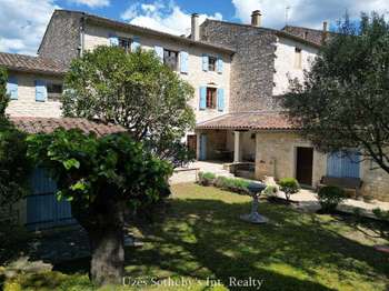 Vente maison 8 pièces Barjac 30