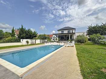 Vente maison 8 pièces Vente maison 8 pièces