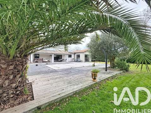 Vente maison 6 pièces Bas-Mauco 40