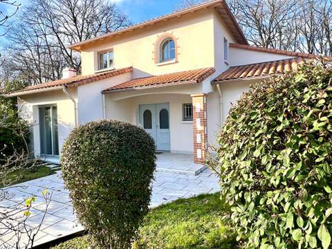 Vente maison 8 pièces Basse-Goulaine 44