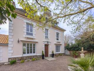 Vente maison 10 pièces Vente maison 10 pièces