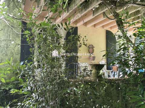 Vente maison 10 pièces Bassussarry 64