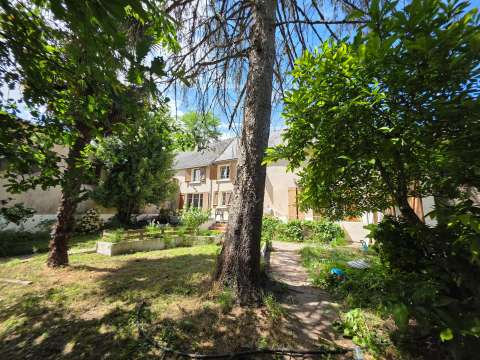 Vente maison 8 pièces Baugé 49