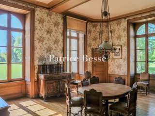 Vente maison 19 pièces