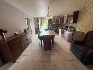 Vente maison 11 pièces
