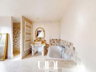 Vente maison 12 pièces