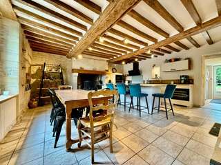 Vente maison 16 pièces