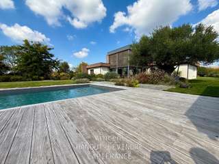 Vente maison 9 pièces