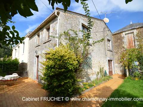 Vente maison 2 pièces Bazoges-en-Pareds 85