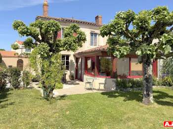 Vente maison 6 pièces Bazoges-en-Pareds 85