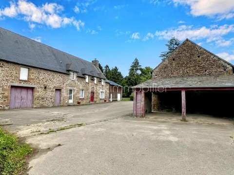 Vente maison 6 pièces Bazouges-la-Pérouse 35