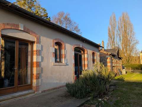 Vente maison 7 pièces Bazouges-sur-le-Loir 72