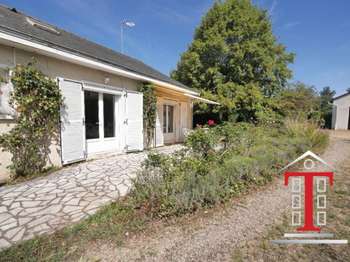 Maison 8 pièces 180 m² · à Beaufort-en-Anjou · 180 m² · 160 000 €