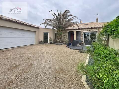 Vente maison 6 pièces Beaulieu-sous-la-Roche 85