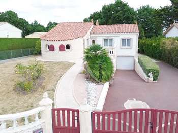 Vente maison 4 pièces Beaulieu-sous-la-Roche 85