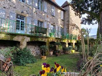 Vente maison 15 pièces Beaulieu-sur-Dordogne 19