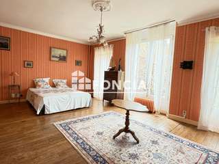 Vente maison 9 pièces