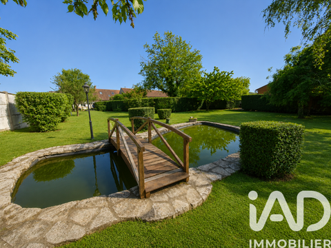 Vente maison 9 pièces Beaune-la-Rolande 45