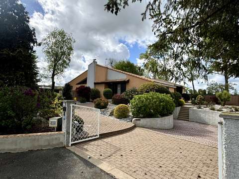 Vente maison 13 pièces Beaupreau 49