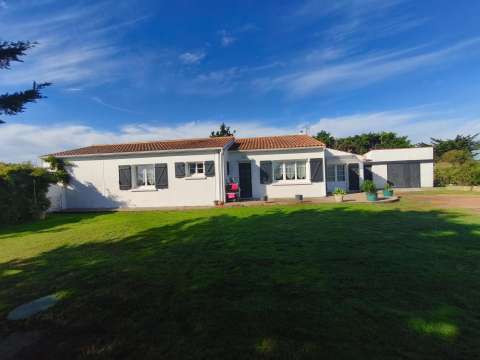 Vente maison 7 pièces Beauvoir-sur-Mer 85