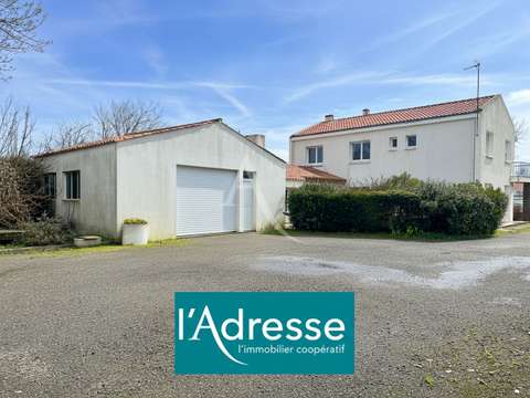 Vente maison 10 pièces Beauvoir-sur-Mer 85