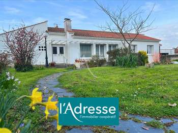 Vente maison 9 pièces Beauvoir-sur-Mer 85