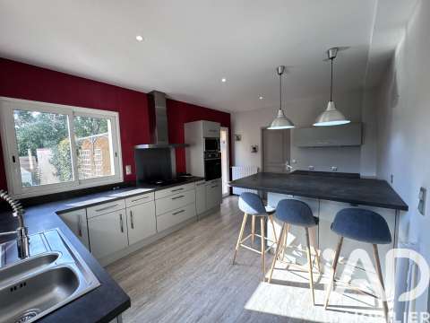 Vente maison 9 pièces Bédarrides 84