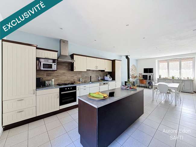 Maison 5 pièces 117 m² · à Bel-Air · 117 m² · 189 000 €
