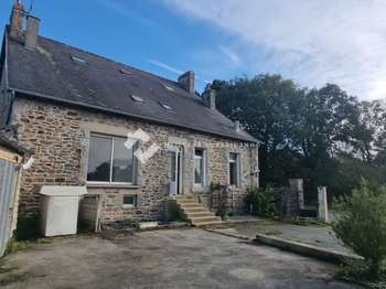 Vente maison 8 pièces Belle-Isle-en-Terre 22
