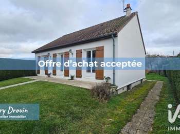 Vente maison 4 pièces Bellegarde 45