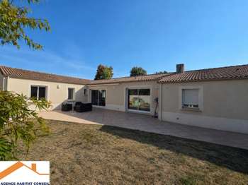Vente maison 4 pièces Belleville-sur-Vie 85