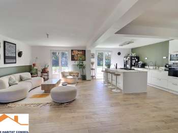 Vente maison 9 pièces