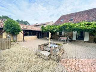 Vente maison 14 pièces