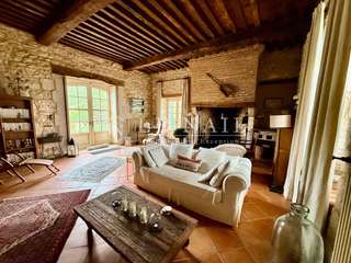 Vente maison 11 pièces