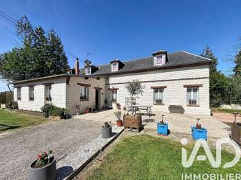 Maison 6 pièces 161 m² · à Bernay · 161 m² · 299 000 €