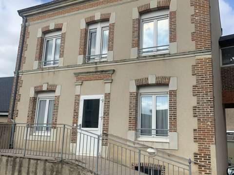 Vente maison 9 pièces Bessé-sur-Braye 72