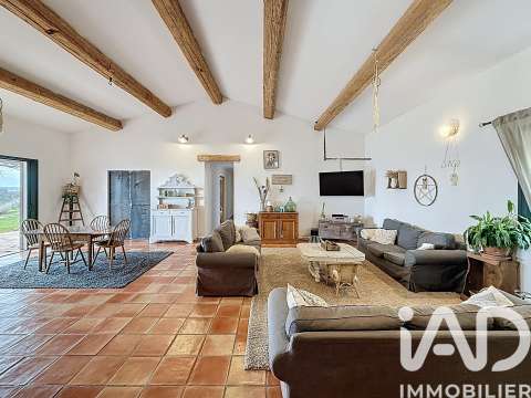 Vente maison 5 pièces Besse-sur-Issole 83