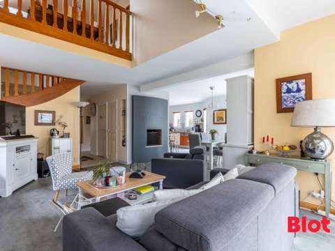 Vente maison 8 pièces Vente maison 8 pièces