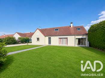 Maison 7 pièces 143 m² · à Binas · 143 m² · 209 900 €