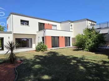Vente Maison 9 piècesBinic