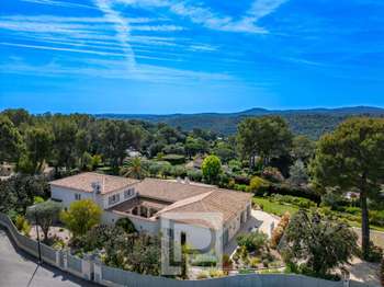 Vente Maison 9 chambresBiot