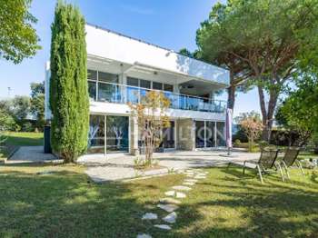 Maison 7 pièces 186 m² · à Biot · 186 m² · 1 245 000 €