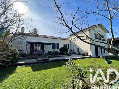 Vente maison 6 pièces Blaignan 33