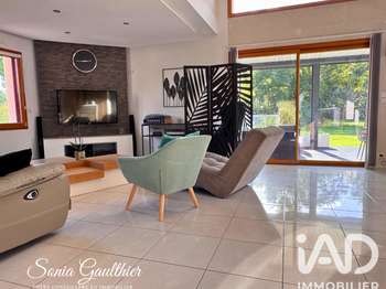 Vente maison 8 pièces