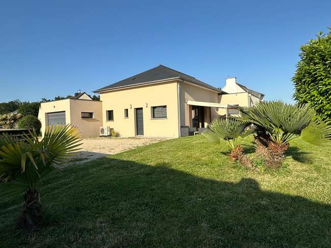 Maison 6 pièces 111 m² · à Bobital · 111 m² · 351 500 €