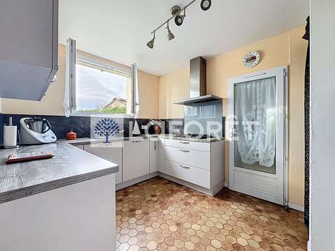 Vente maison 6 pièces Boismé 79