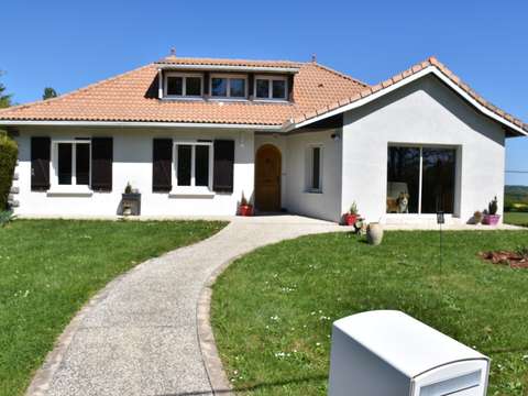 Vente maison 5 pièces Boismé 79