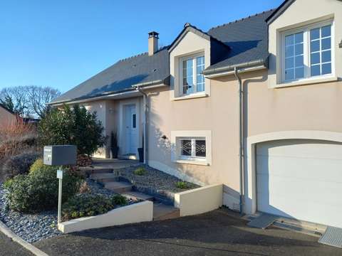 Vente maison 6 pièces Bonchamp-lès-Laval 53