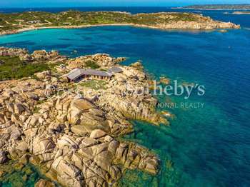 Maison 7 pièces 270 m² · à Bonifacio · 270 m² · 8 500 000 €