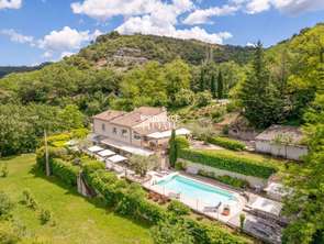 Vente Maison 8 chambresBonnieux